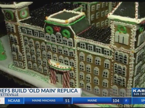 Historice U of A Landmark Recreated as Gingerbread House dlvr.it/Q5Kmmq #ARNews @kark4news https://t.co/aMBOna82pz