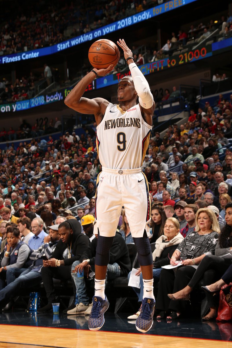 久違了!Rondo狂送18助攻 一條龍單手劈扣夢迴當年(影)-黑特籃球-NBA新聞影音圖片分享社區
