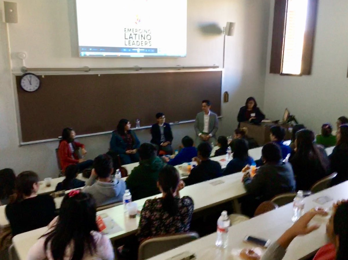 lfalarcono's tweet photo. Fall Youth Leadership Conference with @MiFamiliaVota @lulac402 https://t.co/uWJlKyvz7I
