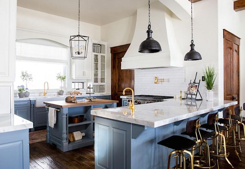 RCWilley's tweet photo. More room for gingerbread houses.
#RCWilley #moreroomfor #furniture #lifestyle #homeimprovement #Seasonsgreetings #houseupgrade #tistheseason #MerryChristmas #Furniturestore #Gingerbreadhouses #kitchen https://t.co/h53EiwOMNo