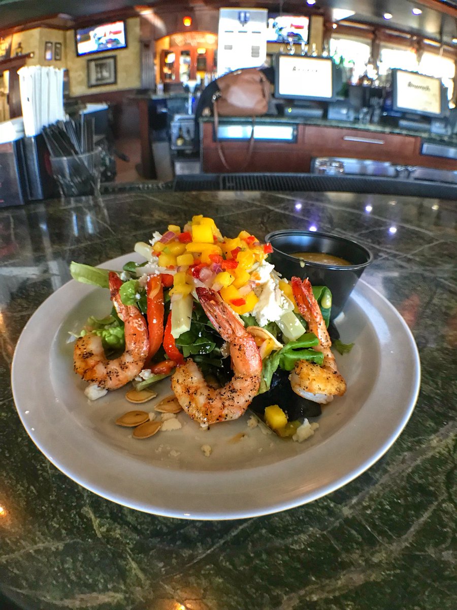 BrixTaphouse's tweet photo. Mayport Shrimp is the best salad topping 😋 #brixtaphouse #touchtunestv https://t.co/EXC5QqIimN