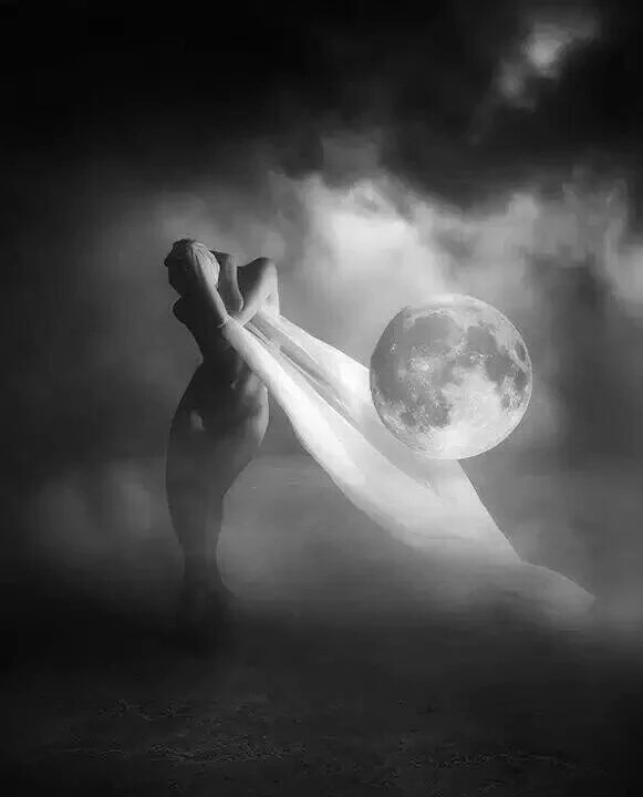 luzbell913's tweet photo. My Love
It can
To do
Without
Touch
With
Verses
And rhymes
Poetic
With
Poetry
Of love
Passionate
Of a
Poet
In love.
#dimpleverse #tastypoem #madverse #micropoetry #poetry #poems #inpoems #vss #mpy #soulword #love #23words https://t.co/4vXMRwud7D