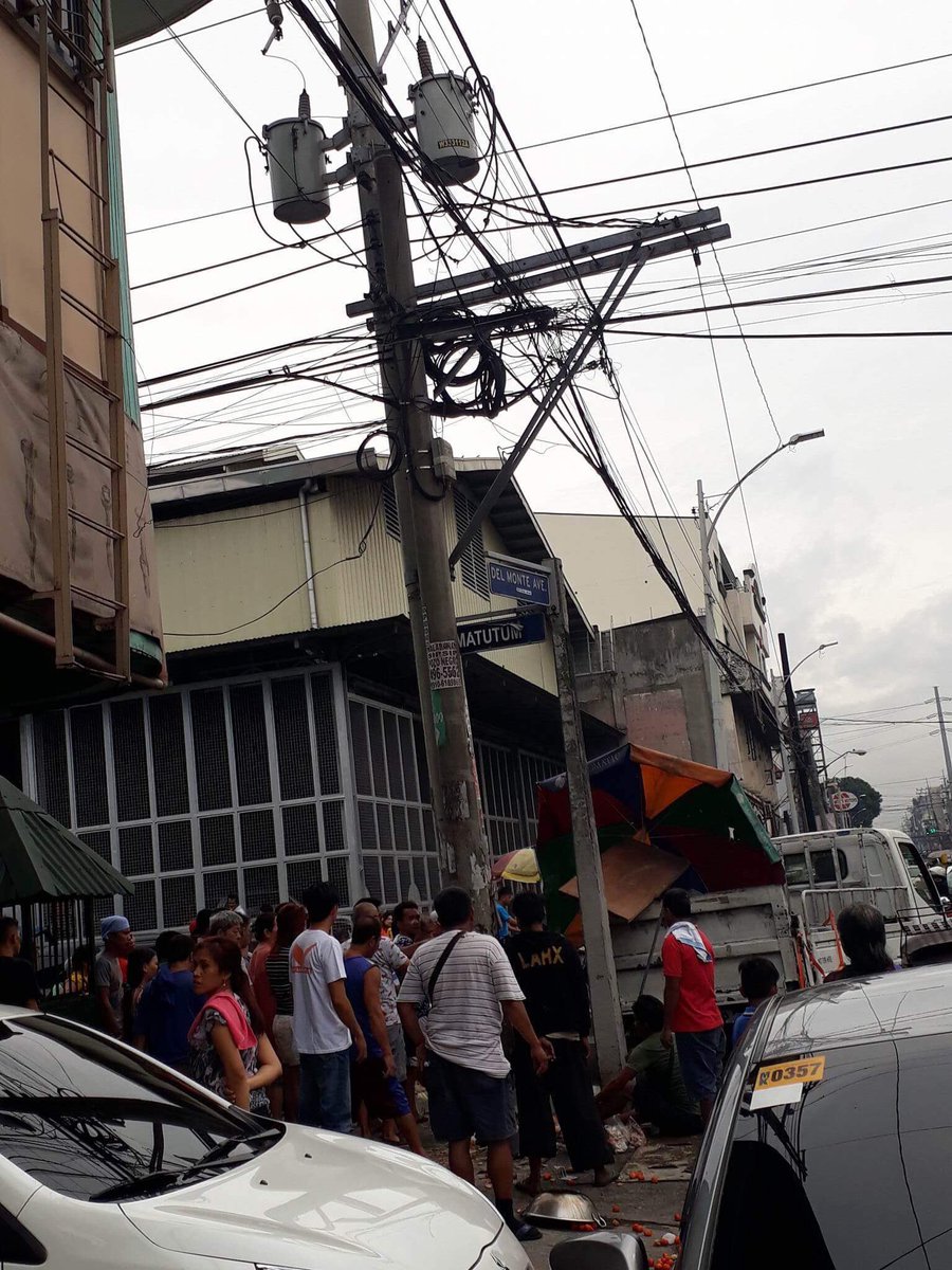 ascendanttroops's tweet photo. Vehicular accident involving jeep, truck and fish ball vendor location delmonte ave near matumtum st. Quezon city 

CTTO Juone Taño @bayanmo @zhandercayabyab https://t.co/kVXPQcGKBv