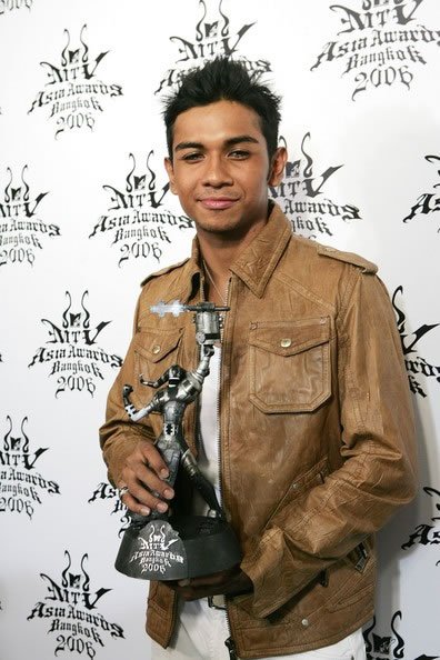 Happy Birthday Taufik Batisah 