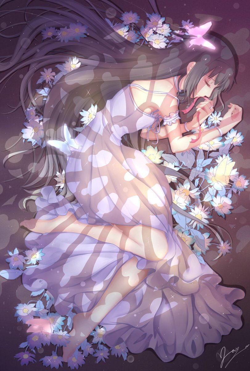 #魔法少女まどか☆マギカ  #Akemi Homura
去年画的作品～白裙晓美焰～最喜欢了(❁´◡`❁)*✲ﾟ* https://t.co/XUiefBOFVr