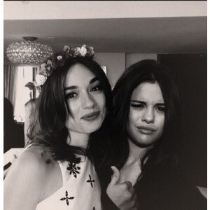 hologrcms's tweet image. .@MsSelenaOBrien is always so happy to see me.