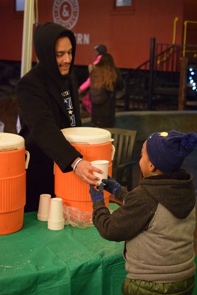 InfamousAAX's tweet photo. The brothers of AAX spent their Saturday night volunteering in the community, where young children from @bgcdoc were sponsored by @BullCitySigmas to ride the Santa Train and have a good time with family!
#GOMAB https://t.co/RznJeU0h7k