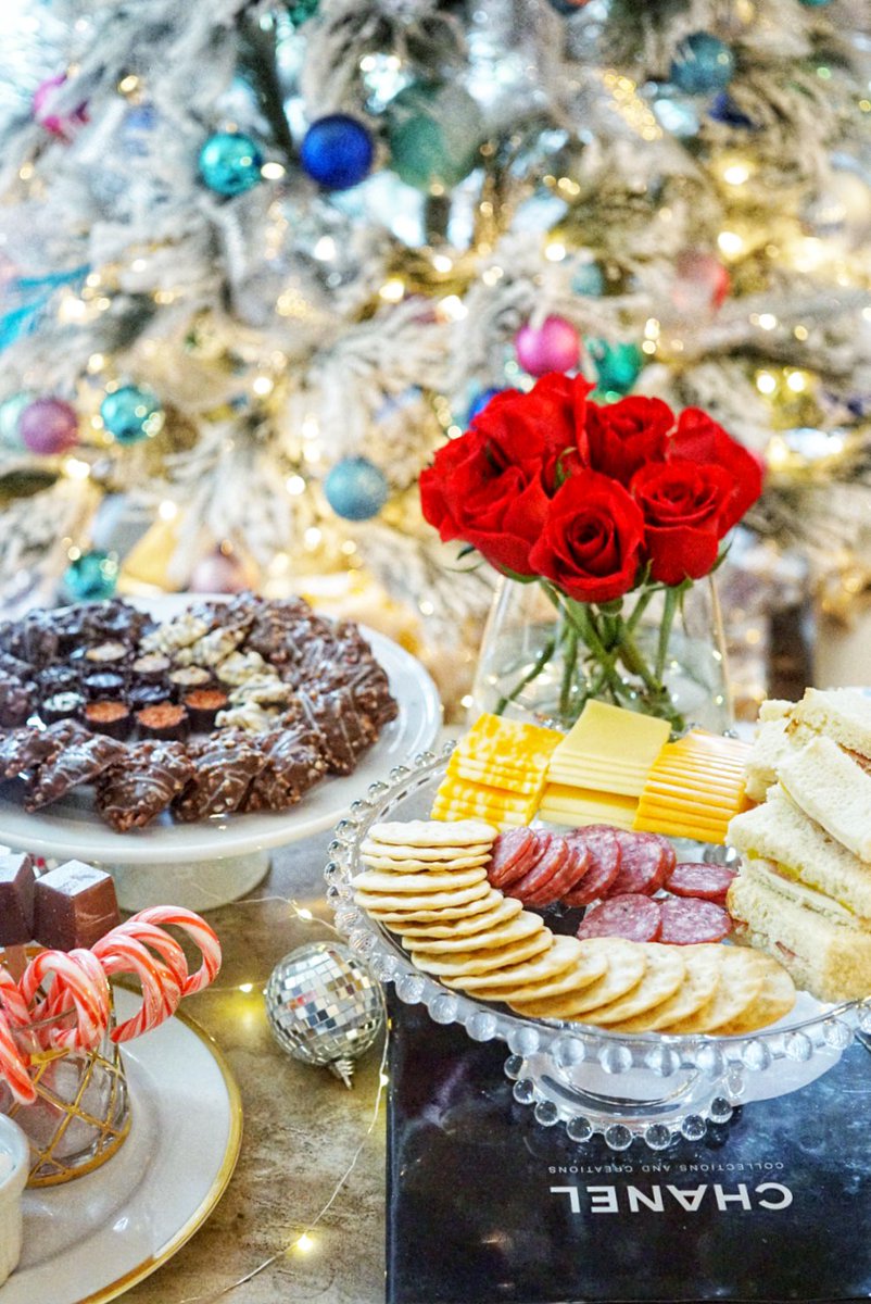 Last minute Holiday gift + entertaining ideas today on the blog with <a href="/LidlUS/">Lidl US</a> ! #rethinkgrocery #letscelebrate #lidlus #sp
styleyoursenses.com/favorite-thing…