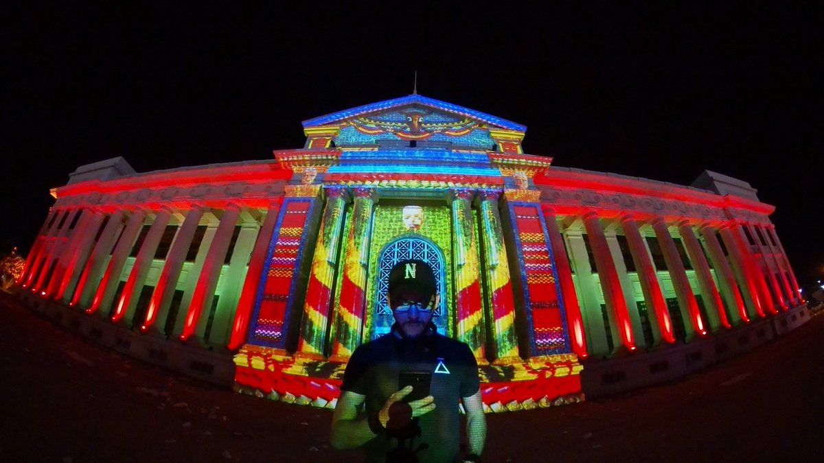 jemax_arq's tweet image. Misión cumplida! Now vamos a casa!
#videomapping #visualarchitecture #visualproduction #lightingdesign #palacionacional #managua #nicaragua