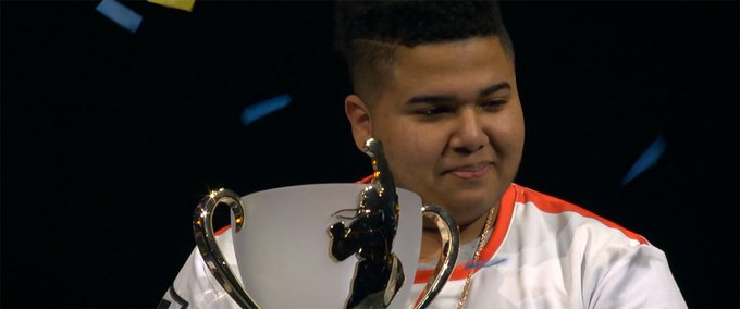 Ver imagen en Twitter Ver imagen en Twitter