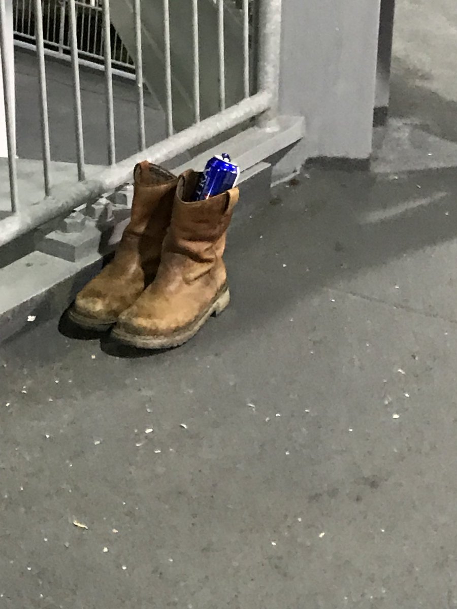BCrawfordComedy's tweet photo. I can’t believe the Steelers won that game. Or that someone drank themselves out of their boots. I https://t.co/B6bk2uWPAJ