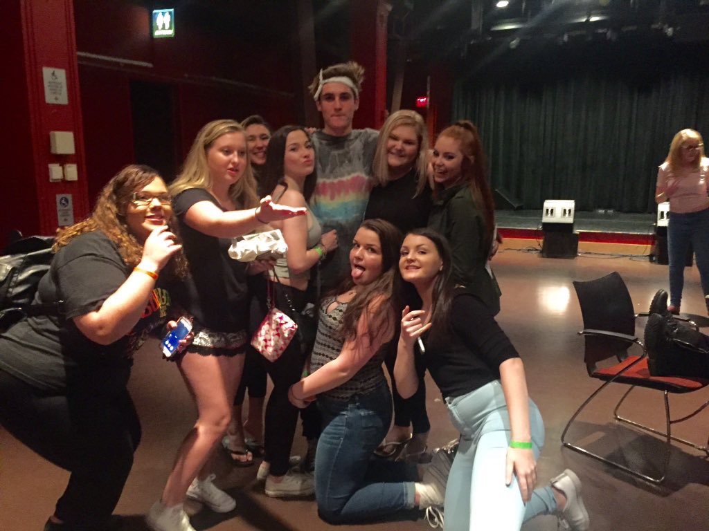 hookahwilkinson's tweet photo. #HappyBirthdaySam @sammywilk so much love for you❤️ https://t.co/mDmbrPHMbv