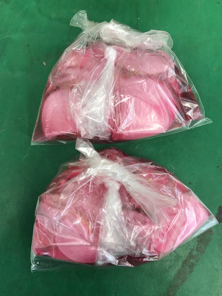 ファミリー丸岡 على تويتر 今日は青森県産と山形県産の赤かぶの入荷です スライサーで薄く切り甘酢に漬ければ 美味しい甘酢漬けが出来上がります らっきょう酢や簡単酢だと手軽に作れます 小分けをして冷蔵庫に入れて置けばお正月まで持ちますよ