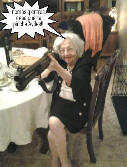 fish11_'s tweet image. Para los q dijeron q Aviles Hurtado no tiene Abuela....