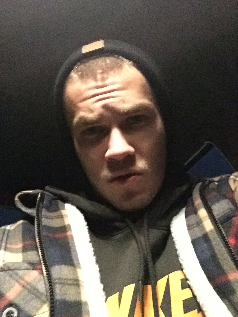 Surfmaster21's tweet photo. Early risers are making the best business #Alpha #findom #cashmaster https://t.co/9aDheYpfEO