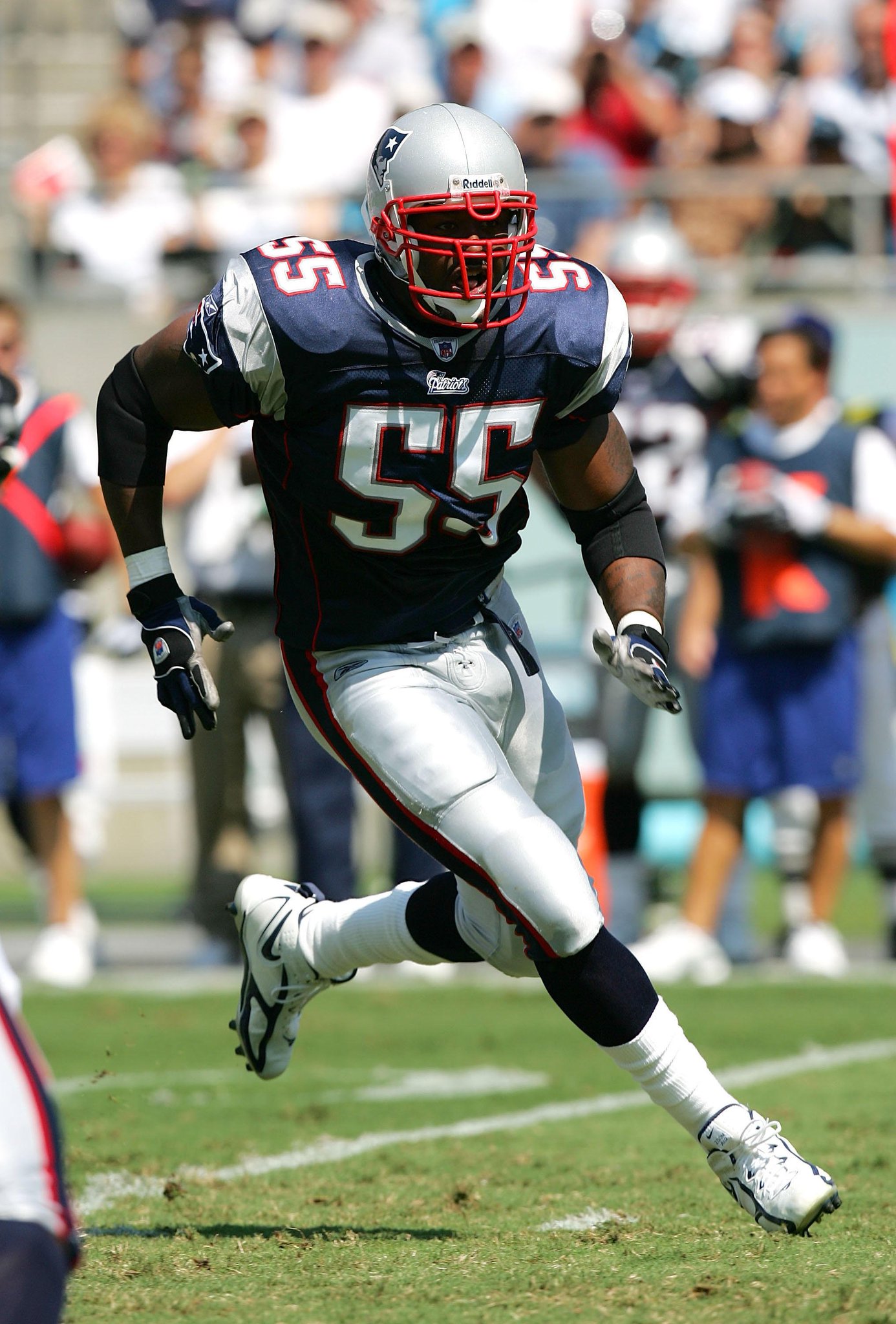 Happy Birthday to Willie McGinest who turns 46 today! 