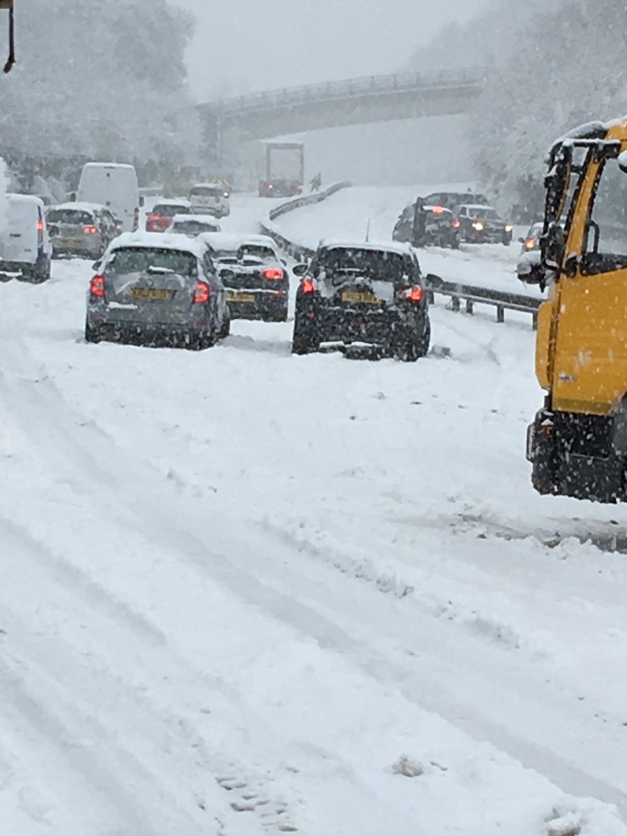 Laceys_Events's tweet image. #A41 #snow how did you spend your Sunday? We managed to push all of these cars up the hill and passed the lorry after being snowed in for 5 hours yesterday! #RescueMission