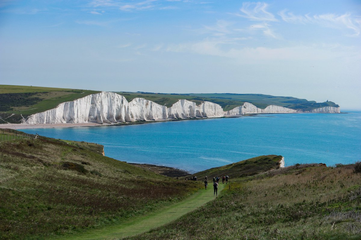 RobertaWard88's tweet photo. Cliffs of Dover o Seven Sisters? Nel post di oggi vi aiuto a scegliere 
https://t.co/hBCHbVdlJb https://t.co/y4JfWs3vgx