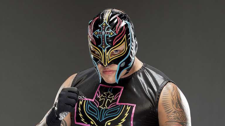 Happy Birthday, Rey Mysterio! 