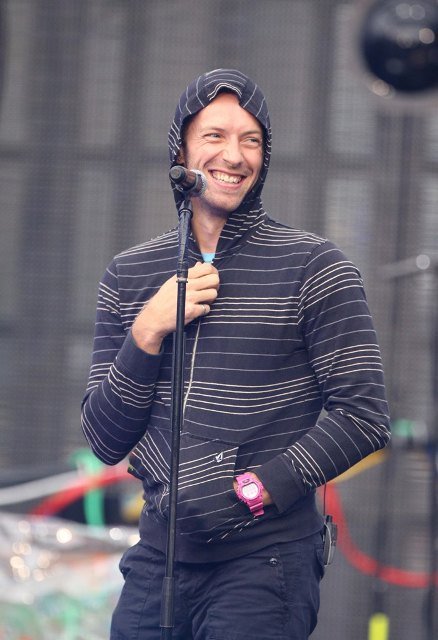 _ColdplayFixMe_'s tweet image. hi, in case you're having a bad day there are some cute pics of my sugar daddy