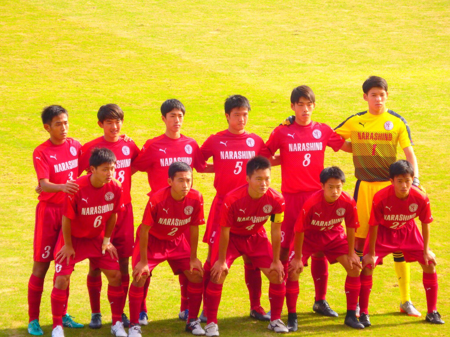 Twitter 上的 稲葉亜我志 Agashi Inaba 習志野高校サッカー部引退 高校サッカー色々あったけど本当に楽しかった そしてこの59期の仲間でよかった 今まで本当にありがとう そして今まで支えてくれた人 親に感謝 大学サッカープロ目指して頑張ります