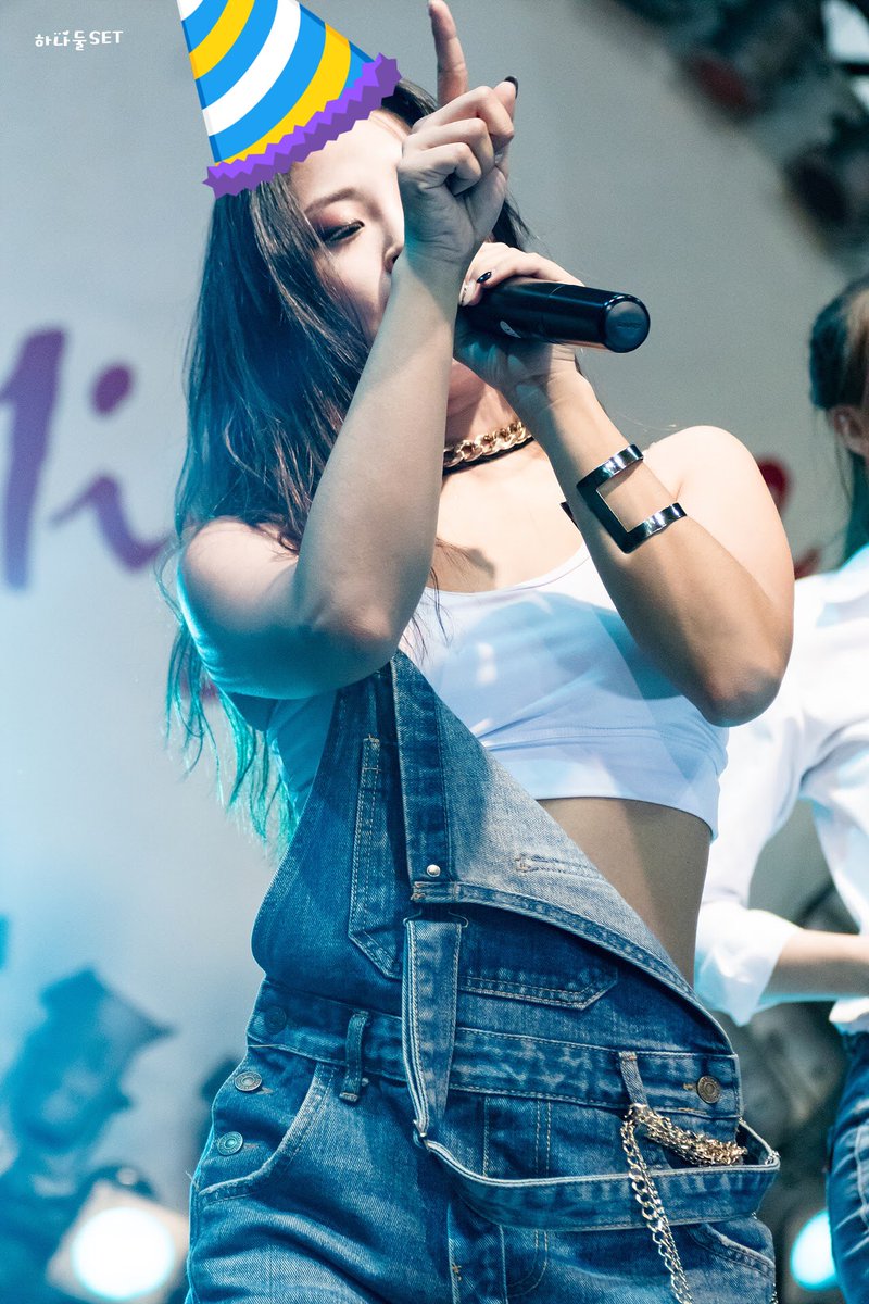 유빈온니 생일 튝하해욤!! 집에 가서 맛난 것 좀 많이 먹고와요~~

@SETeunE