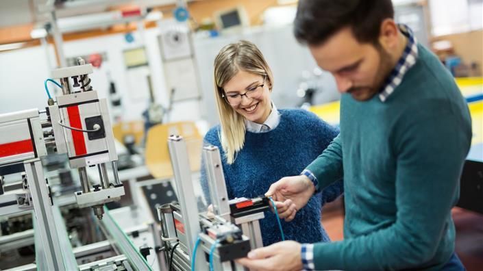 SarumHydraulics's tweet photo. The 2018 Year of #EngineeringUK will tackle outdated perceptions of the profession and encourage #diversity in the workforce, an MP has said https://t.co/DOLBXBBmxH https://t.co/ZIEwDE4OEV