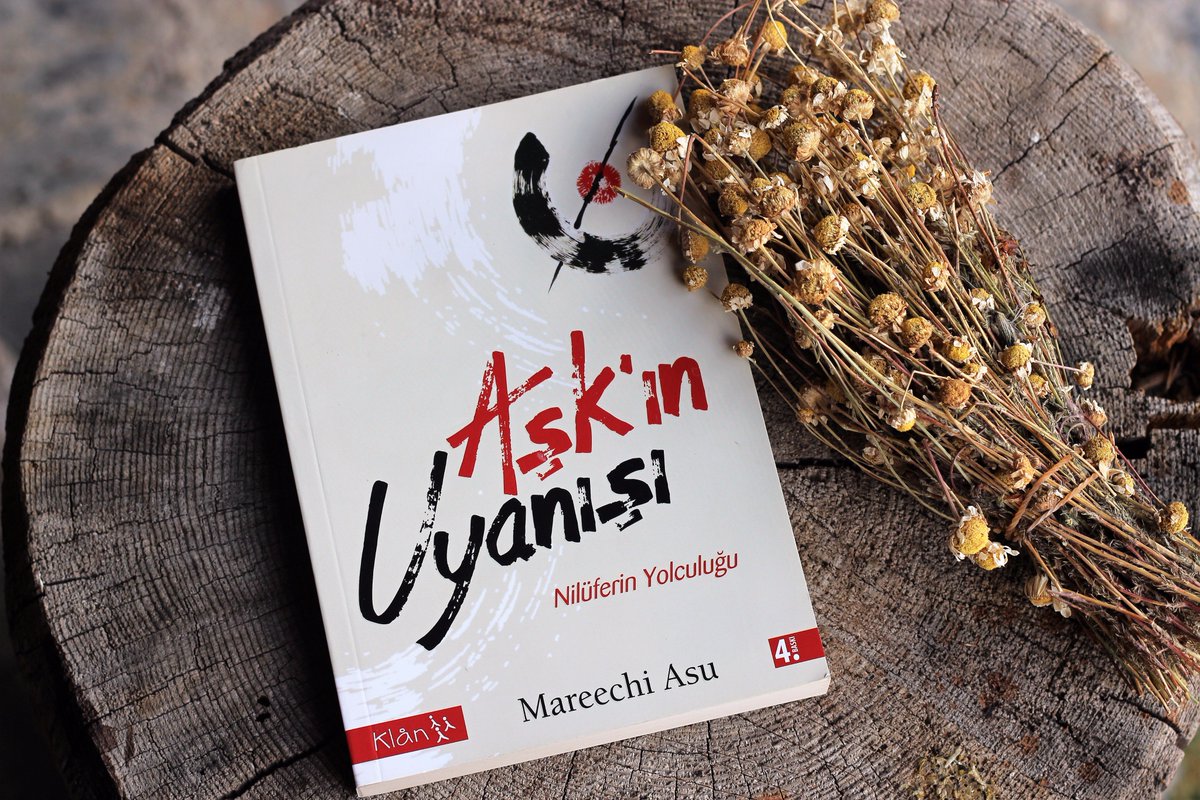 AŞKIN YOLCULUĞU
.
.
Aşk hükmüne teslim olan isyankardır. İsyankarlık var olmanın şartıdır. Aşk tarihte olan en büyük isyandır. Bu isyana katılanlar uyanacaklardır. Aşkın uyanışı budur. | Mareechi Asu