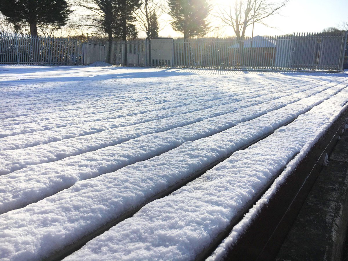 elegrodeck's tweet image. It&apos;s beginning to look a lot like #Christmas! Our Elegrodeck boards covered in #snow today! The solid, fully #recycled #plastic boards aren&apos;t affected by the weather at all! 

#recycling #diy #architects #contractor #landscaping #gardening #construction #civilengineering #eco