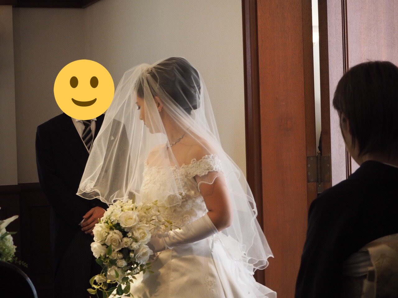 Kaori V Twitter ウエディングヘアは面長なので高さをあまり出さず 後ろに盛るようにして落ち着いた感じにしました ˆ ˆ ウエディングヘア ウエディング 結婚式 挙式 チャペル ウエディングドレス 読者モデル 読モ フリーモデル 被写体に