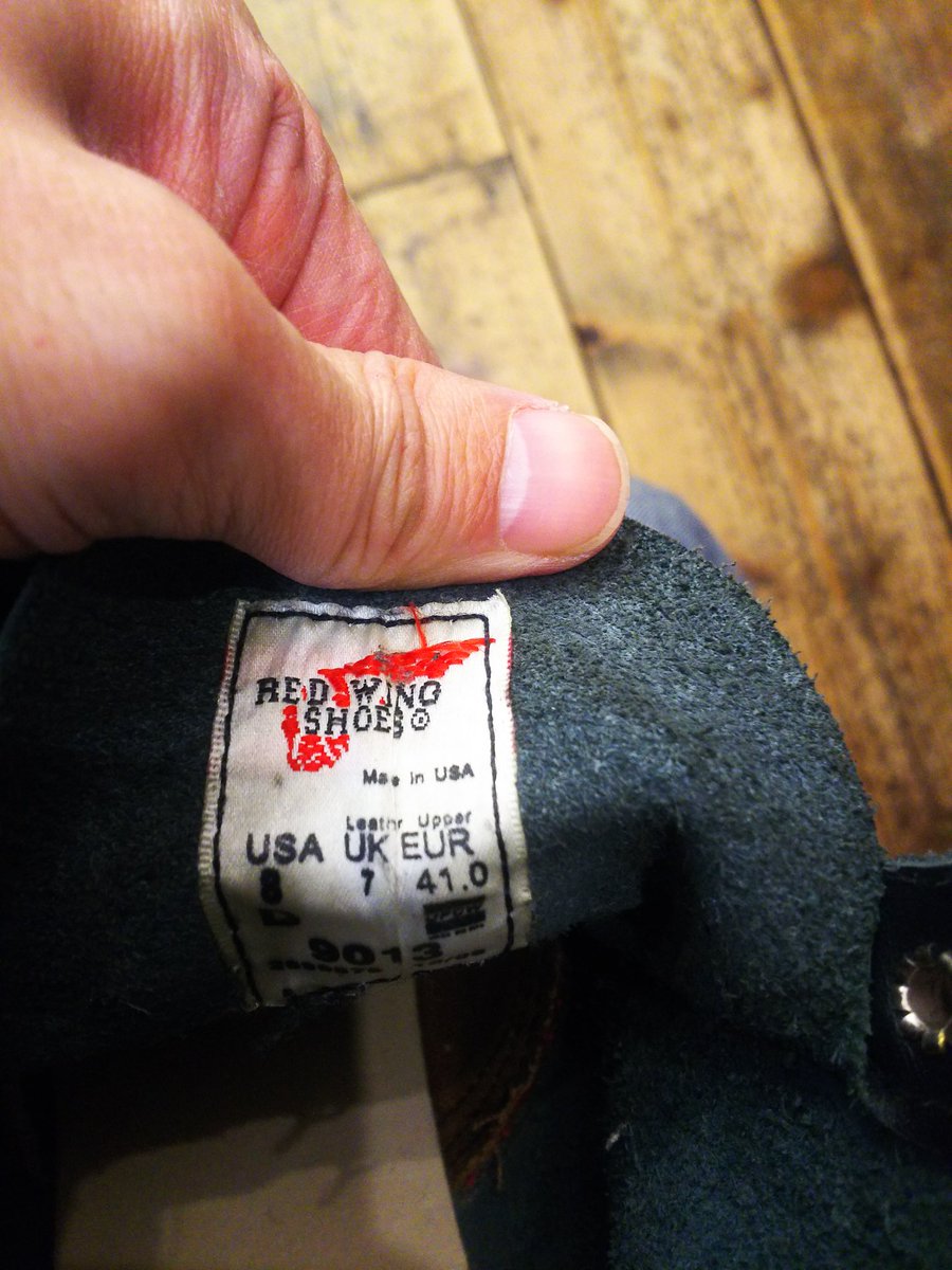 Abiko これは偽物でしょ レッドウィング 9013って