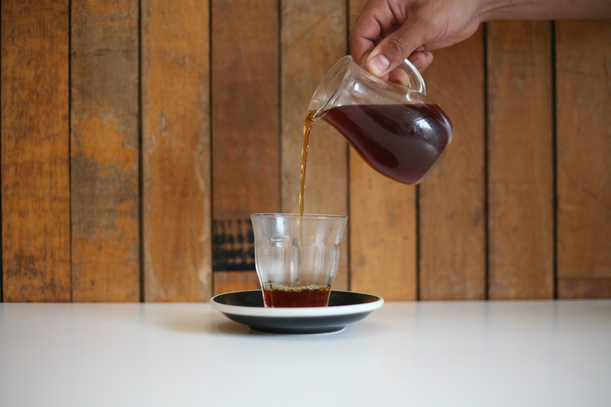 Bring out the bright clementine and orange acidity of our Mount Kenya AA in an #aeropress! Available in out 80 Brews selection box found exclusively in #fenwickfoodhall #kenya