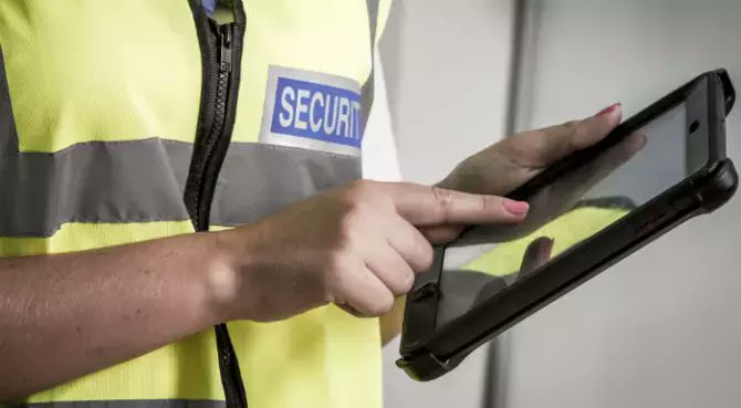 . @Mitie_TSM has been awarded a two-year contract with @HighwaysEngland to provide up to 50,000 road workers across England with a health and safety passport, using personalised smart cards.

wearemit.ie/Kl