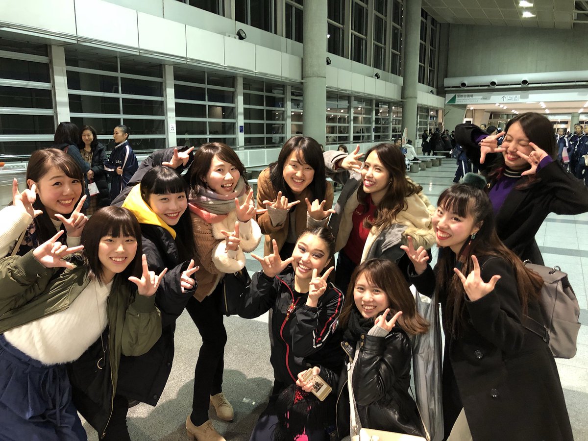 am_mi0525's tweet photo. 世界一大好きな62期バトン部👯💗
卒業ぶりに10人揃いました😍✨あれからもう一年…😭😭😭
去年ずっとお世話になってたmgののの&amp;みおんにも会えて最高に嬉しすぎた😭💗✨
次はいつ集まれるかな🤔もう寂しい😭🌀もう会いたい…😢💗（笑）
#PL62期バトン部 #watchme
#最高の仲間 #かけがえのない存在 https://t.co/ULIGtYUYxJ
