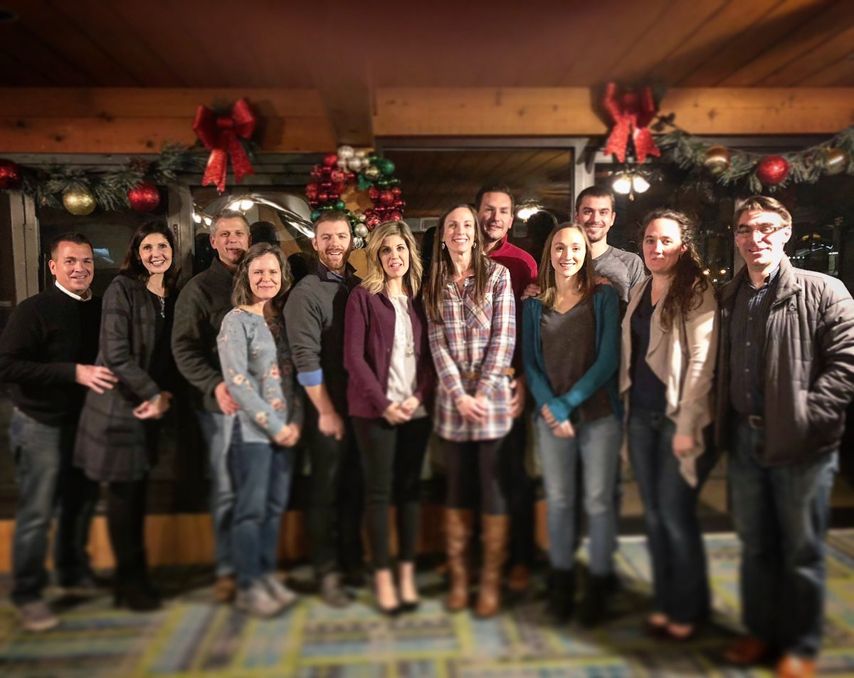 L3Leader's tweet photo. Another Mastermind group had their gratitude dinner last night. Who are you intentionally doing life with? Join or start a #Mastermind group today! Message us if you’re interested. #l3leadership https://t.co/ciEsouE3nh