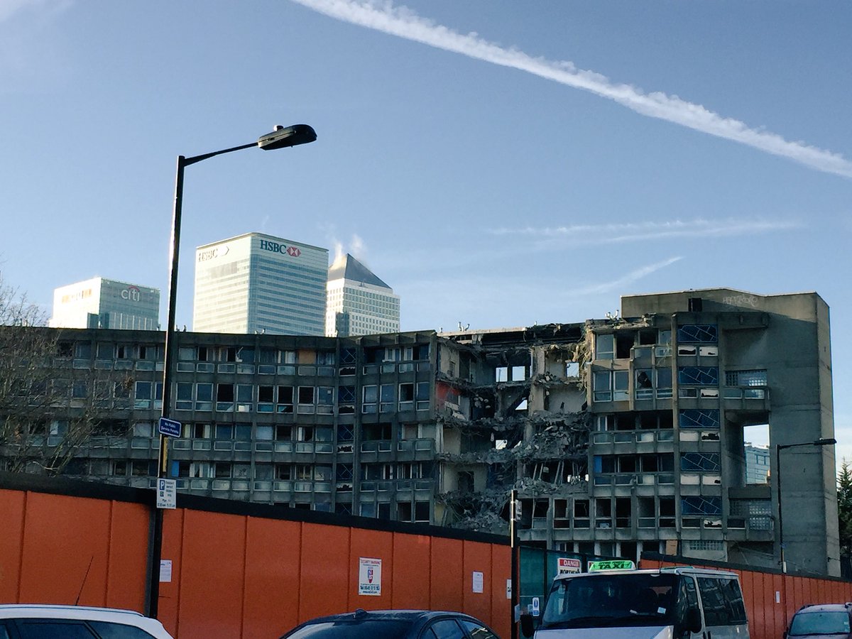 cockneyrebelx's tweet photo. Wake of @TowerHamletsNow #Tower scandal = CEASE &amp; DESIST from demolition &amp; PRIVATE landgrab of @SaveRHG ...FULL public Inquiry required NOW! https://t.co/qJl5Qkx97w