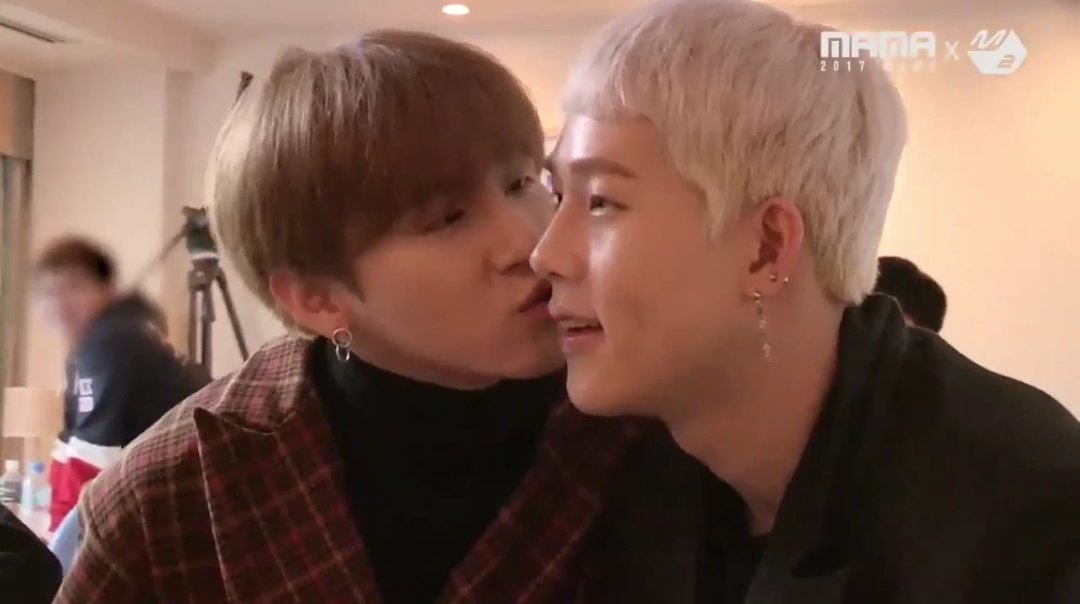 stiacthaorl's tweet photo. น่ารักกกกกกก 😂😂😂😂😂😂😂😂😂😂😂😂😂😂😂😂 https://t.co/qqk3nT1VZw