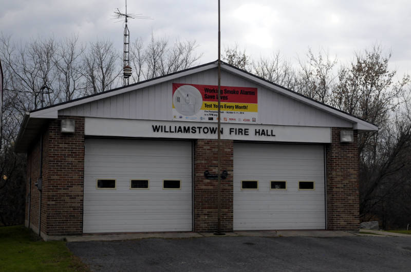 Williamstown fire hall could move to William Street bit.ly/2BTWXRw @FireChiefSGFS https://t.co/2aalm4Knrm