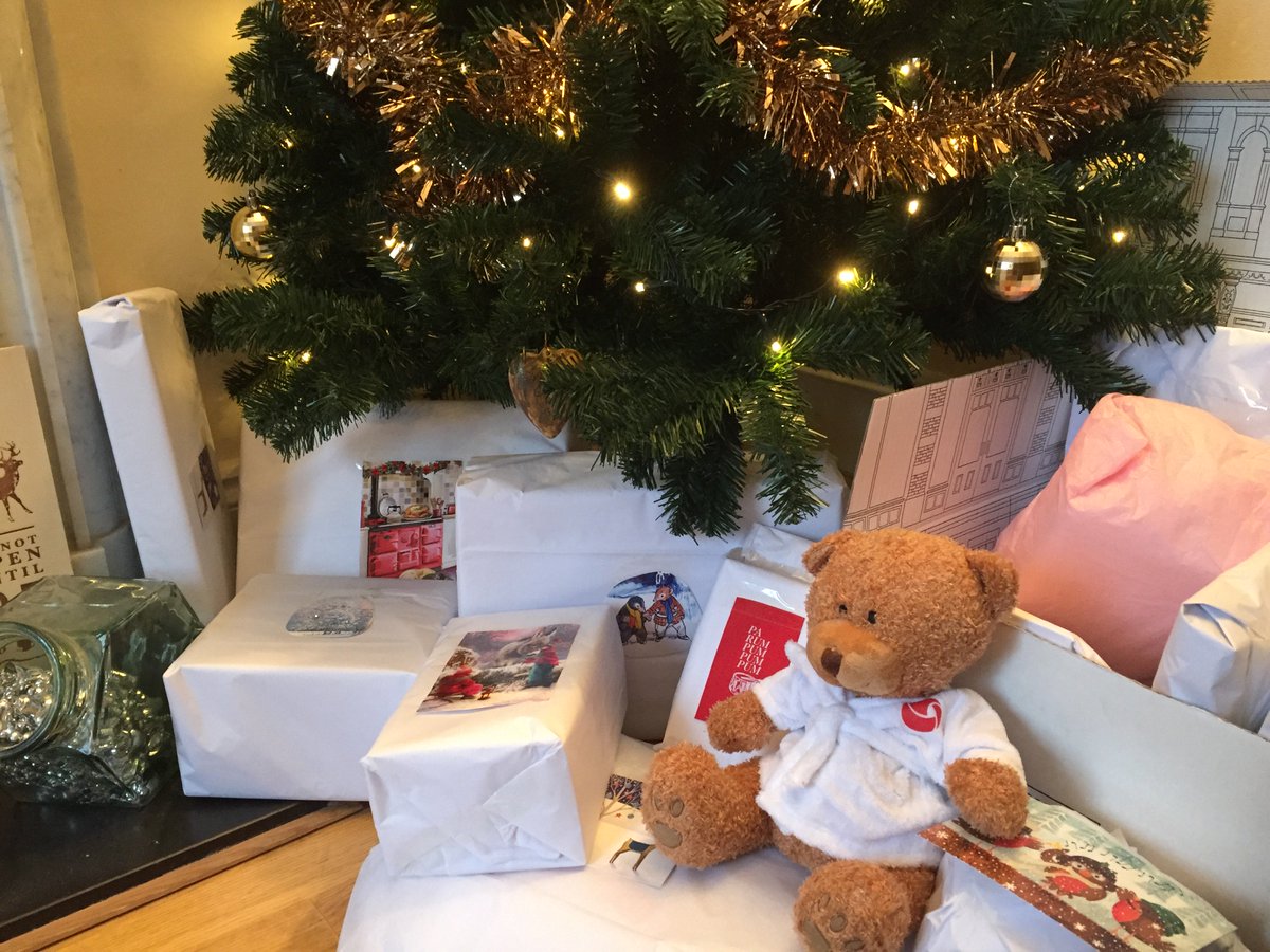 TextileServices's tweet photo. Although the #VictorBear competition is closed, we thought @visionss_group 2016 campaign was great to raise the profile. Head of Comms @GillFarr received a Victor last week at an event &amp; has him sat under the #christmastree guarding all the presents. https://t.co/MNBdycCzal