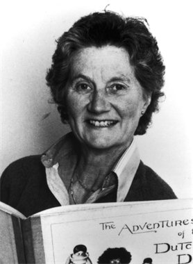 Playing the Archive tweet media