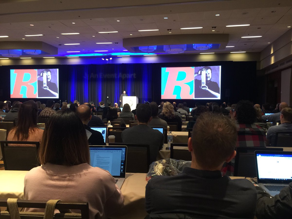 JesekaHahn's tweet photo. The importance of research before you design with @zeldman. @aneventapart #aeaDEN #aea17 #aeaDenver https://t.co/BD6NWGPyIU