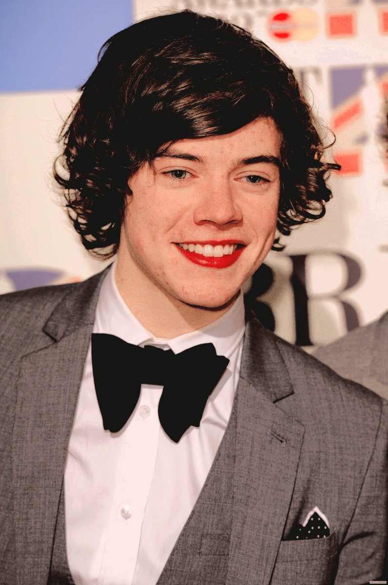 sil_bresse's tweet image. 🌹—ᴱʳᵉˢ ᵐᵃ́ˢ ᵛᵃˡᶤᵉᶰᵗᵉ ᵈᵉ ˡᵒ ᵠᵘᵉ ᶜʳᵉᵉˢ˒ ᵐᵃ́ˢ ᶠᵘᵉʳᵗᵉ ᵈᵉ ˡᵒ ᵠᵘᵉ ᵖᵃʳᵉᶜᵉˢ ʸ ᵐᵃ́ˢ ᶤᶰᵗᵉˡᶤᵍᵉᶰᵗᵉ ᵈᵉ ˡᵒ ᵠᵘᵉ ᵖᶤᵉᶰˢᵃˢˑ—🌹