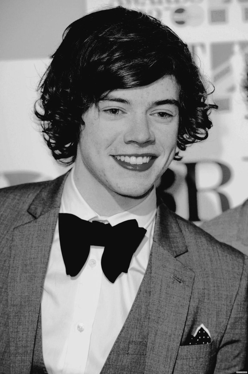 sil_bresse's tweet image. 🌹—ᴱʳᵉˢ ᵐᵃ́ˢ ᵛᵃˡᶤᵉᶰᵗᵉ ᵈᵉ ˡᵒ ᵠᵘᵉ ᶜʳᵉᵉˢ˒ ᵐᵃ́ˢ ᶠᵘᵉʳᵗᵉ ᵈᵉ ˡᵒ ᵠᵘᵉ ᵖᵃʳᵉᶜᵉˢ ʸ ᵐᵃ́ˢ ᶤᶰᵗᵉˡᶤᵍᵉᶰᵗᵉ ᵈᵉ ˡᵒ ᵠᵘᵉ ᵖᶤᵉᶰˢᵃˢˑ—🌹