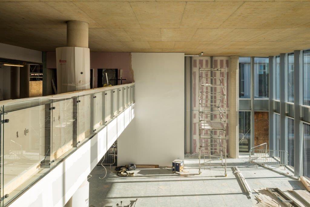 bandkbuild's tweet image. With a few more of @bandkphoto pictures to come tomorrow, works progressing well for a 2018 completion #hellowaterside @UniNorthants @UniNhantsNews @UN_OVC @nick_petford  3/3