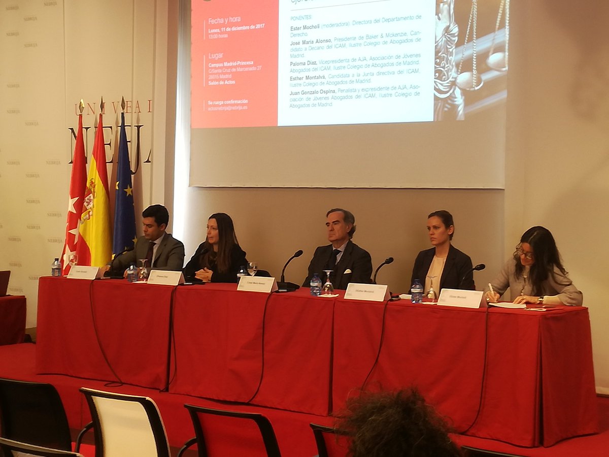 MarcAbogacia's tweet photo. Un privilegio ver a @JM_AlonsoPuig en @Nebrija. 

Es necesario que se nos escuche, que se nos atienda y que podamos sentirnos partícipes de la profesión desde el inicio de nuestros estudios. #PorUnColegioÚtil 🗳 https://t.co/OZow4lUo95