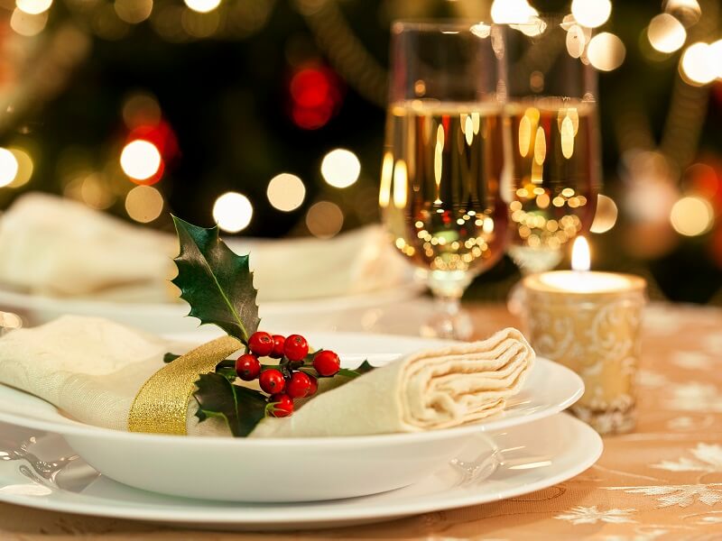 Het KERSTDINER: 1e Kerstdag zijn we reeds volgeboekt maar voor 2e Kerstdag zijn er nog enkele tafels beschikbaar. Reserveren is mogelijk vanaf 18.00 uur. Zie voor ons kerstmenu: peeske.nl/restaurant/ker…