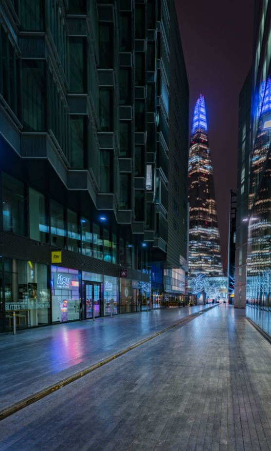 visitlondon's tweet image. RT @theshardlondon: #ShardLights in pictures by @mareksikora @6stops @WillPrycePhoto and Tareq Mooradun. the-shard.com/shardlights