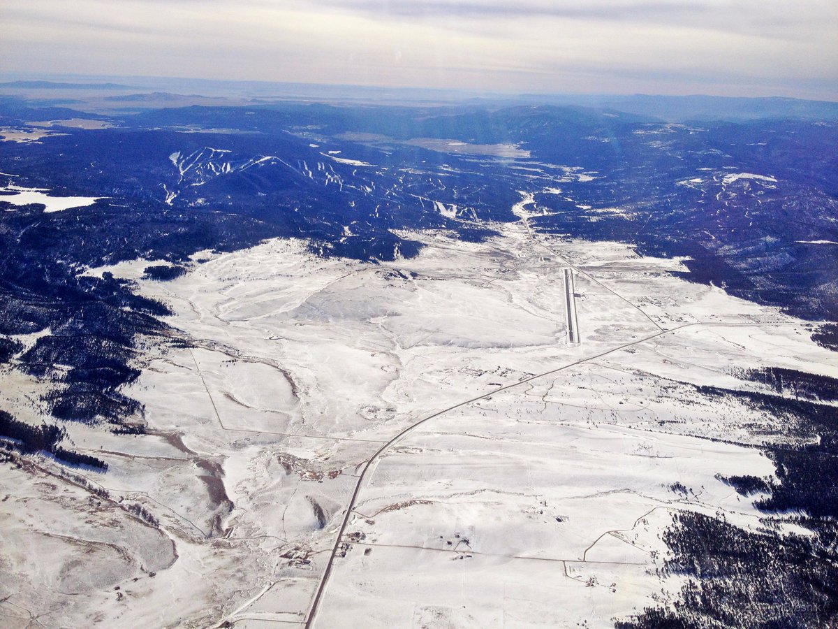 AstroKomrade's tweet image. Sunrises and sunsets are legendary in stunning Angel Fire, New Mexico. Skiing is stellar as well! #OneWorldManyViews