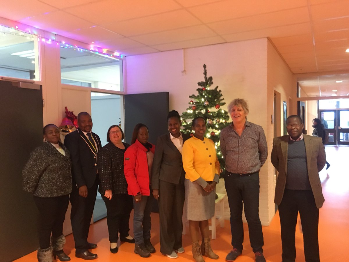 Maarten van Rossem tweet media