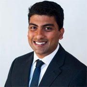 CStoneBPMktg's tweet photo. #IBMPartners [ATTEND WEBINAR] Learn to sell new IBM Cloud Brokerage Services offering. Register NOW! https://t.co/8gn7gjt9Ax https://t.co/vOiRWuG1i4 https://t.co/5axWRA5jr1
